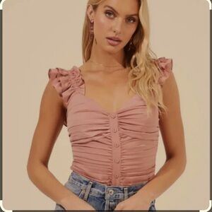 ASTR the label | NWOT Ruched Ruffle Shoulder Sleeveless Top Pink Size Small